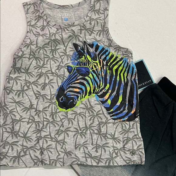 Andy & Evan gray Zebra print 2 piece matching short set NWT - Picture 2 of 12